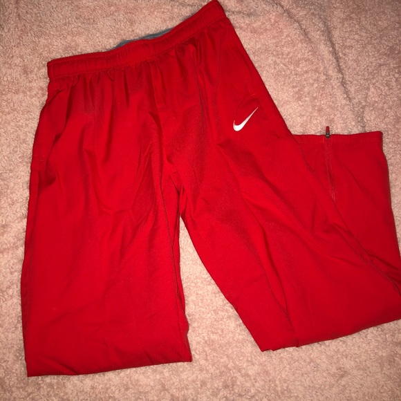Nike Pants - ❄️ HOLIDAY SALE Red Nike dri fit sweatpants